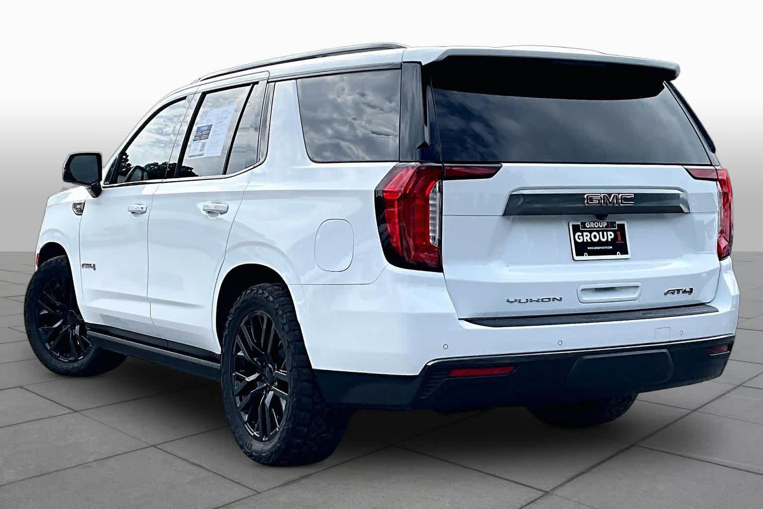 Used 2021 GMC Yukon AT4 w/ AT4 Premium Plus Package AWD/4WD image 12