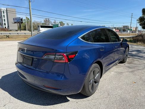 Used 2019 Tesla Model 3 image 7