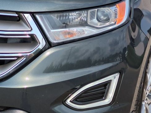 Used 2015 Ford Edge Titanium w/ Equipment Group 301A AWD/4WD image 11