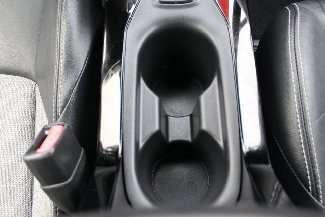 Used 2019 Toyota Corolla XSE FWD image 33