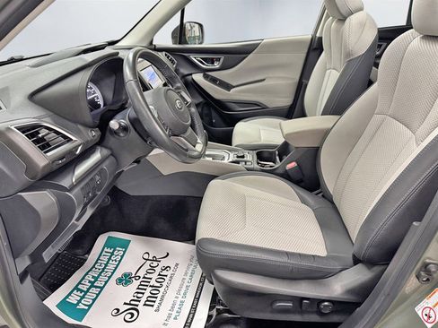 Used 2019 Subaru Forester Premium image 13