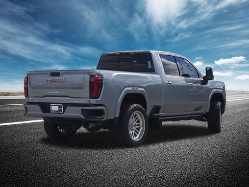 Used 2024 GMC Sierra 2500 Denali Ultimate AWD/4WD image 20