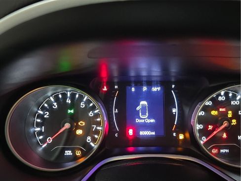 Used 2017 Jeep Compass Latitude w/ Safe & Security Group image 11