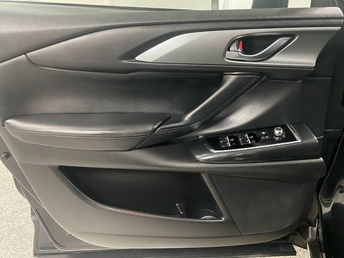 Used 2016 MAZDA CX-9 Touring image 10