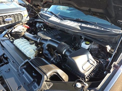 Certified 2022 Ford F150 XLT w/ Equipment Group 302A High image 14