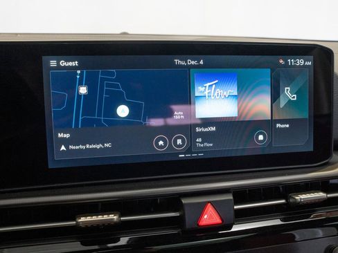 New 2026 Kia Sportage SX image 9