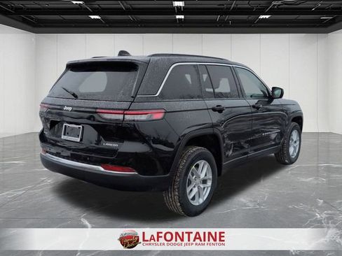 New 2026 Jeep Grand Cherokee Laredo X AWD/4WD image 5