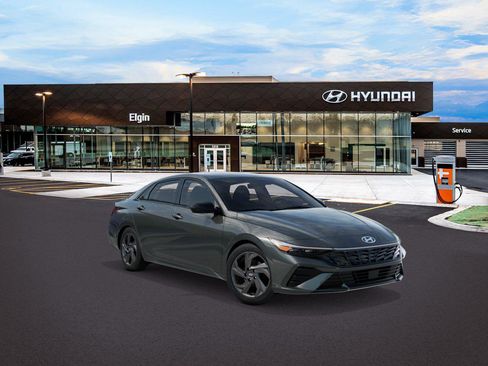 New 2026 Hyundai Elantra Sport image 2