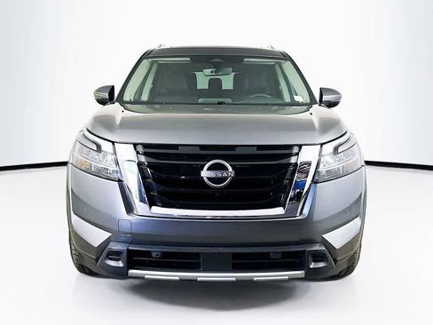 Used 2023 Nissan Pathfinder SL w/ SL Premium Package AWD/4WD image 6