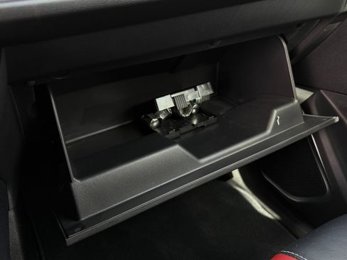Used 2026 Chevrolet Traverse RS w/ LPO, Floor Liner Package FWD image 20