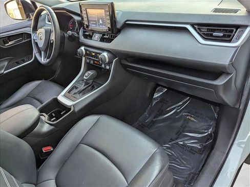 Certified 2022 Toyota RAV4 XLE Premium image 22
