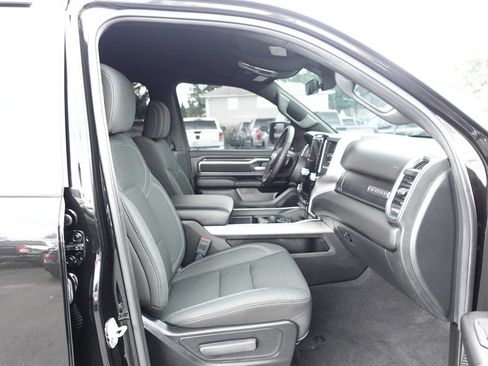 Used 2025 RAM 1500 Big Horn AWD/4WD image 35