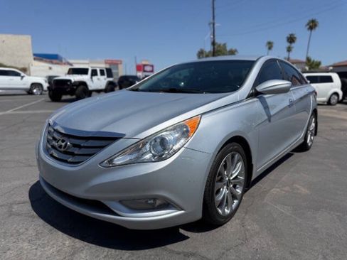 Used 2013 Hyundai Sonata SE FWD image 7