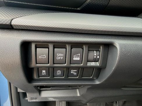 Used 2019 Subaru Forester Limited AWD/4WD image 31