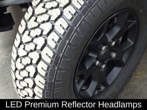 Used 2021 Jeep Wrangler Unlimited Sport image 40