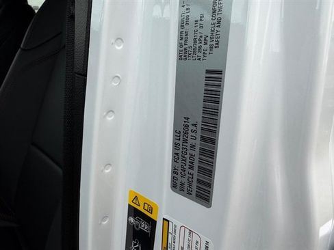New 2026 Jeep Wrangler Unlimited Rubicon AWD/4WD image 20