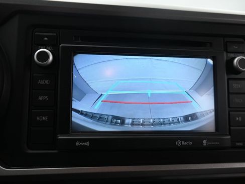 Used 2019 Toyota Tacoma SR5 image 18