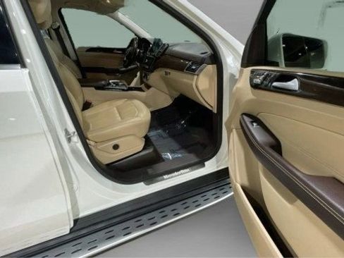 Used 2017 Mercedes-Benz GLS 450 GLS 450 4MATIC SUV image 10