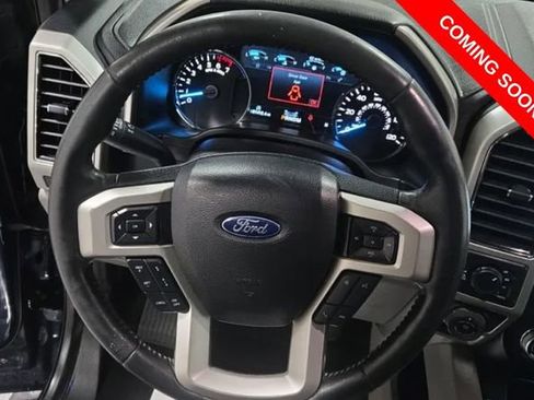Used 2018 Ford F150 Lariat w/ Equipment Group 502A Luxury image 8