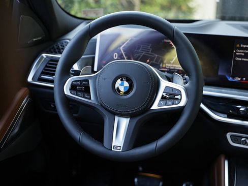 New 2027 BMW X6 xDrive40i w/ Climate Comfort Package AWD/4WD image 28