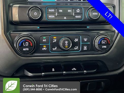 Used 2018 Chevrolet Silverado 1500 LT w/ LT Eassist Package AWD/4WD image 9