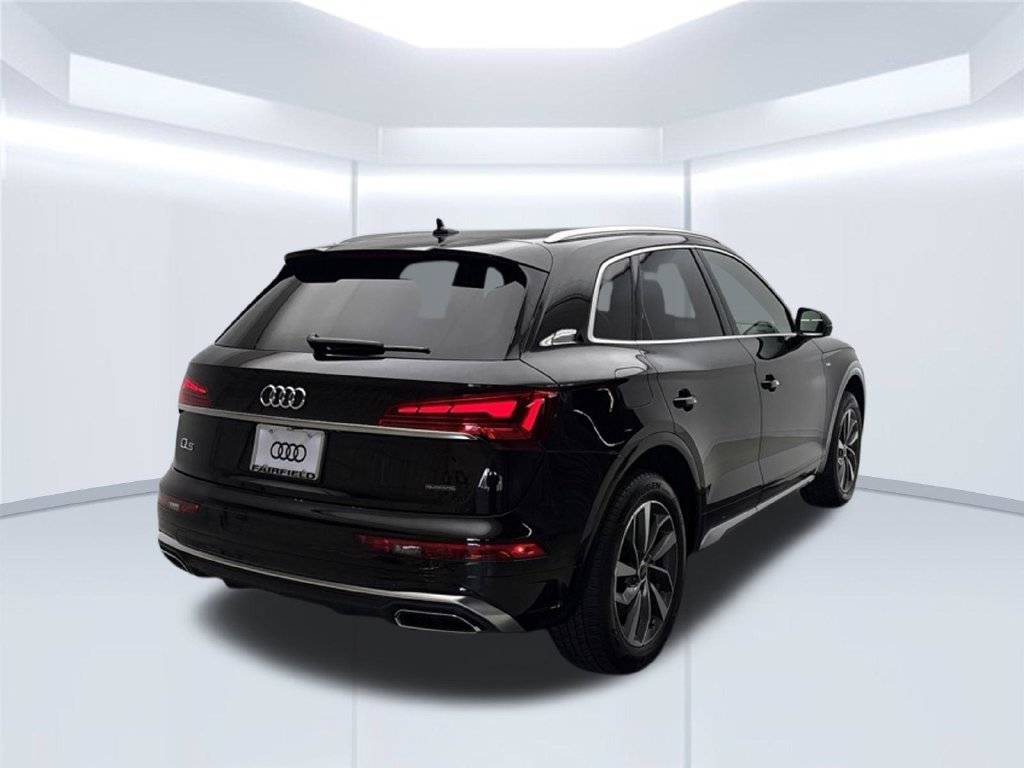 Certified 2023 Audi Q5 2.0T Premium w/ Convenience Package AWD/4WD image 9