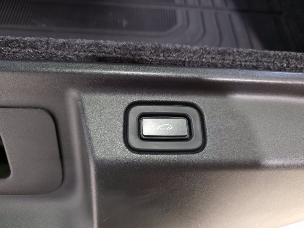 Certified 2023 Land Rover Range Rover SE AWD/4WD image 11