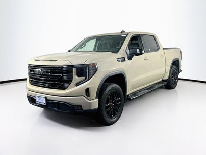 Used 2022 GMC Sierra 1500 Elevation w/ Elevation Premium Package