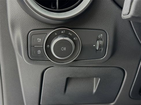 Used 2023 Alfa Romeo Stelvio Veloce image 15