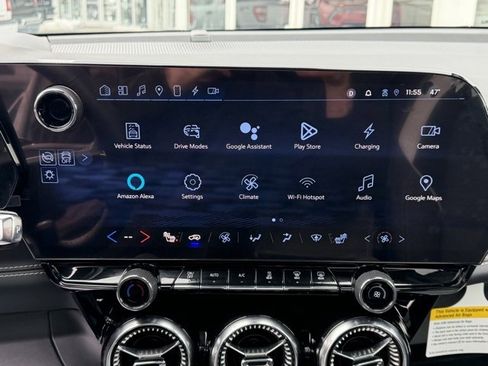 New 2024 Chevrolet Blazer EV LT image 4