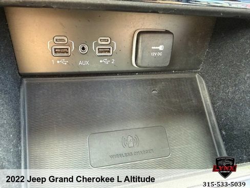 Used 2022 Jeep Grand Cherokee L Laredo AWD/4WD image 15
