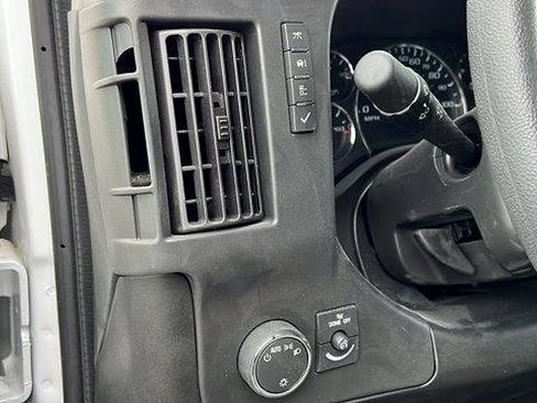 New 2024 Chevrolet Express 3500 w/ Power Convenience Package image 19