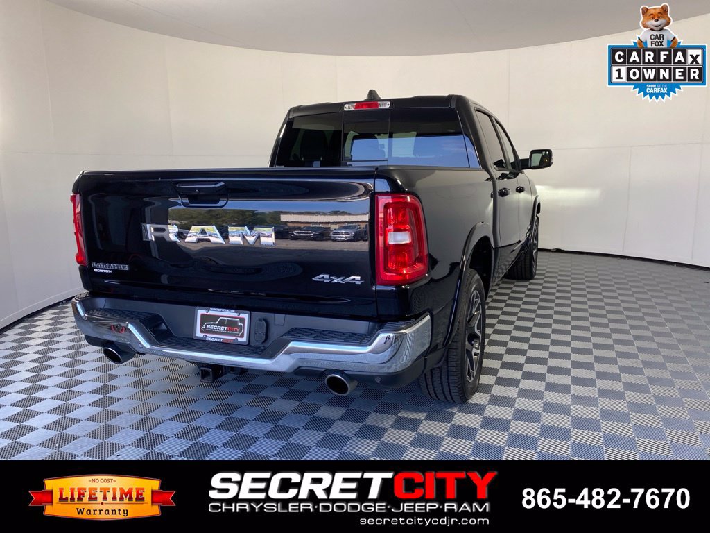 Used 2025 RAM 1500 Laramie AWD/4WD image 7