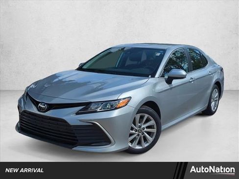 Used 2023 Toyota Camry LE FWD image 1
