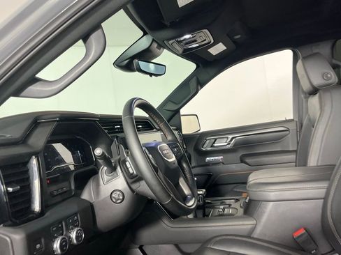 Used 2024 GMC Sierra 1500 AT4 w/ Technology Package image 24