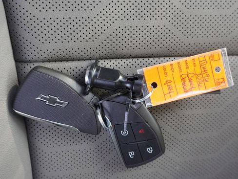 Used 2026 Chevrolet Colorado ZR2 w/ Technology Package image 10