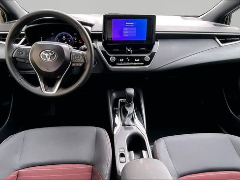Used 2026 Toyota Corolla SE FWD image 16