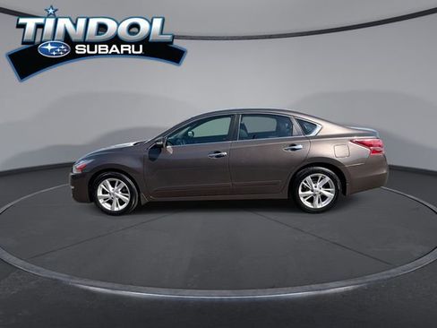 Used 2013 Nissan Altima 2.5 SL w/ Technology Pkg image 5