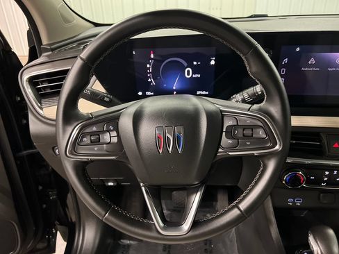 Certified 2024 Buick Encore GX Preferred FWD image 25