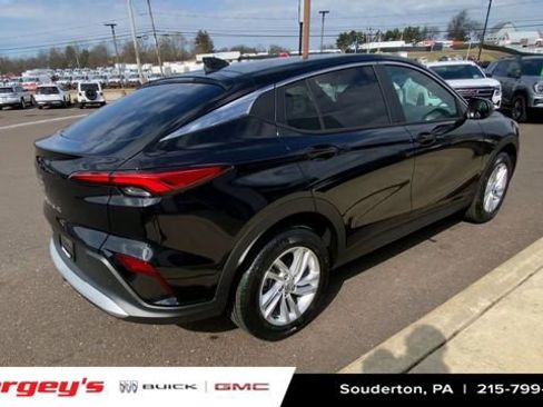 New 2026 Buick Envista Sport Touring w/ Convenience I Package FWD image 9