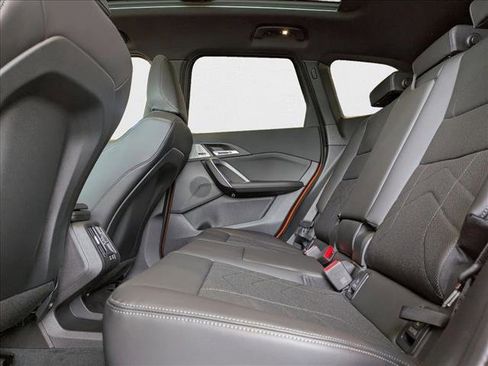 Used 2025 BMW X1 xDrive28i w/ Convenience Package image 17