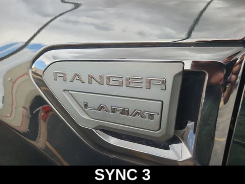 Used 2019 Ford Ranger Lariat w/ Black Appearance Package image 21