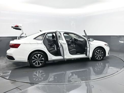 Used 2025 Volkswagen Jetta S FWD image 28