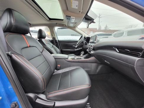 Used 2024 Nissan Sentra SR w/ SR Premium Package image 10