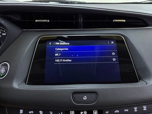 Used 2023 Cadillac XT4 Premium Luxury w/ Technology Package AWD/4WD image 53