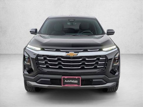 New 2026 Chevrolet Equinox LT w/ Convenience Package II FWD image 6