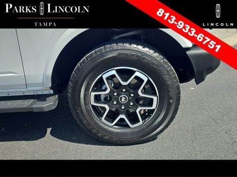 Used 2024 Ford Bronco Outer Banks AWD/4WD image 31