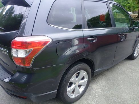 Used 2015 Subaru Forester 2.5i Limited AWD/4WD image 12