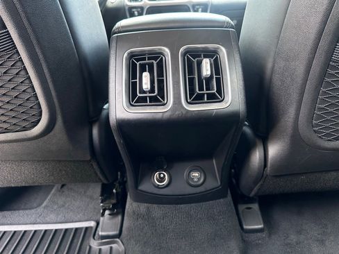 Used 2022 Kia Sorento EX FWD image 17