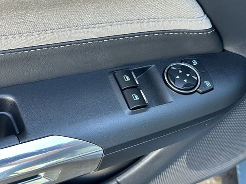 Used 2024 Ford Mustang GT RWD image 13